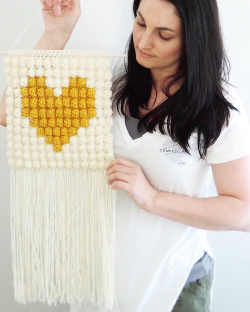 That's Amore Wall Hanging Crochet Pattern - Instant Download