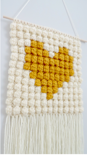 That's Amore Wall Hanging Crochet Pattern - Instant Download